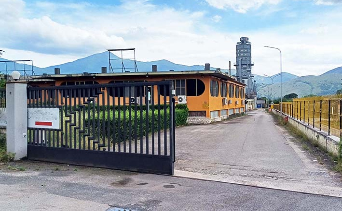 Contrada Sferracavalli,SS 85 Venafrana km 19 Venafrio,Isernia,Italy,Capannone,Contrada Sferracavalli,SS 85 Venafrana km 19,2377