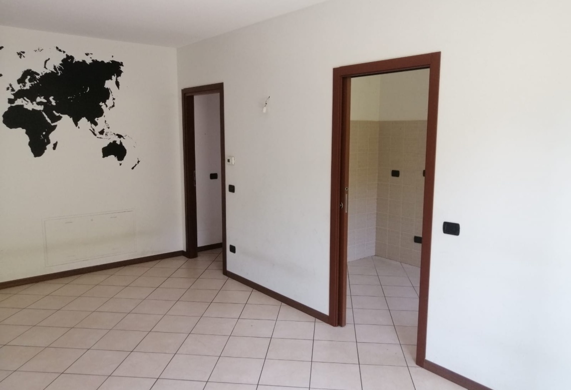 Via Giacomo Leopardi 42,Varese,Vergiate,Italy,Appartamento,Via Giacomo Leopardi ,2436