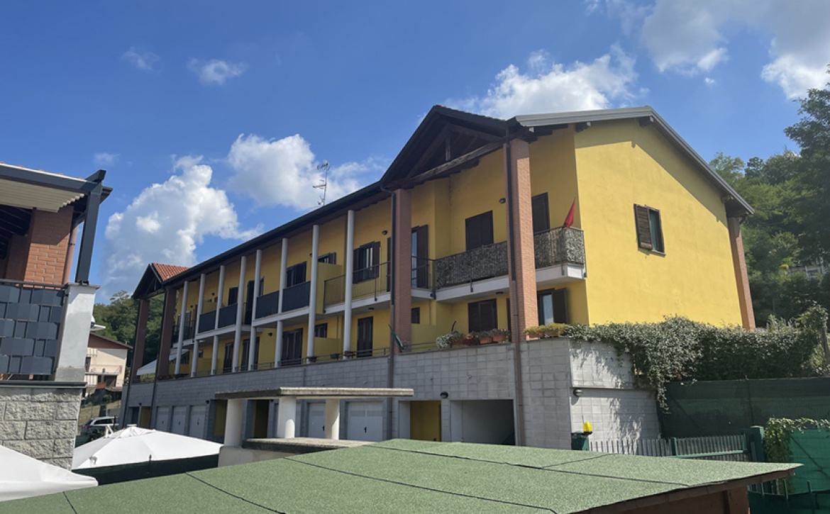 Via Giacomo Leopardi 42,Varese,Vergiate,Italy,Appartamento,Via Giacomo Leopardi ,2436