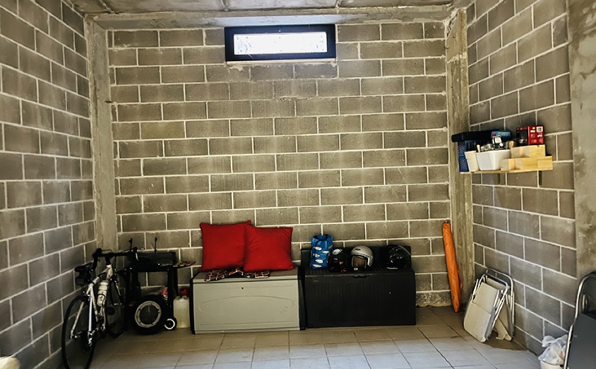 Mare, case vacanze, Toscana, Italia, Follonica, gare, posti auto, magazzini
