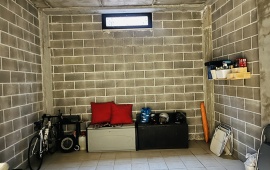Mare, case vacanze, Toscana, Italia, Follonica, gare, posti auto, magazzini
